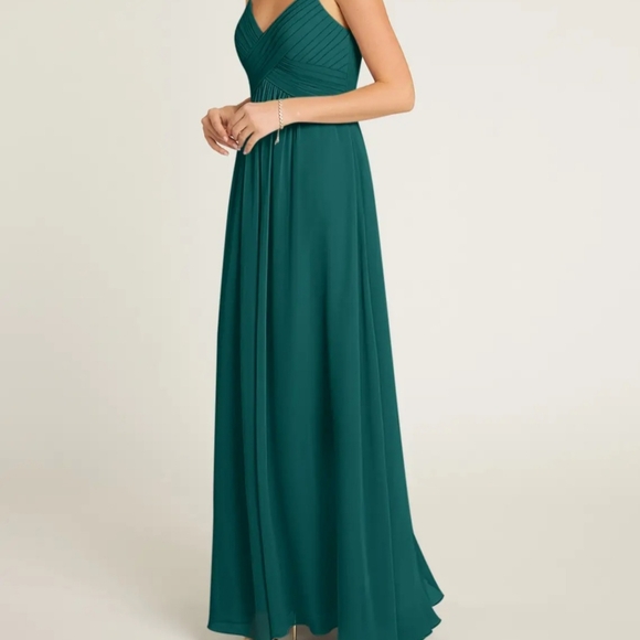 Gown dress (for wedding, party, events ) - Picture 4 of 6